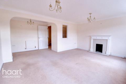 5 bedroom end of terrace house to rent, Albemarle Link, Chelmsford