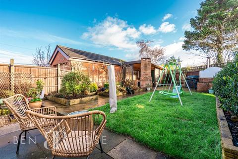 3 bedroom semi-detached house for sale, Southdowns Road, Chorley