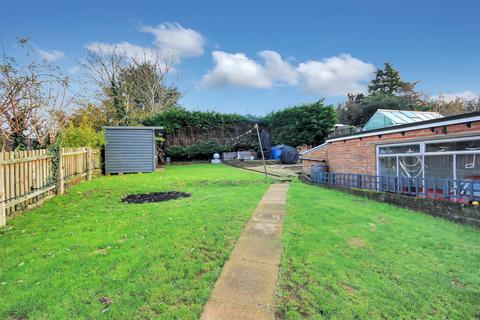 3 bedroom detached house for sale, Doddington Road, Wellingborough NN8