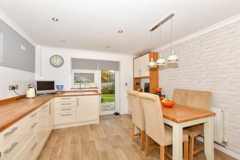 3 bedroom detached bungalow for sale, Kennington Road, Willesborough Lees, Ashford, Kent