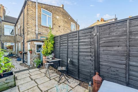 119 Trevelyan Road, London, SW17 9LP