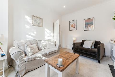 119 Trevelyan Road, London, SW17 9LP