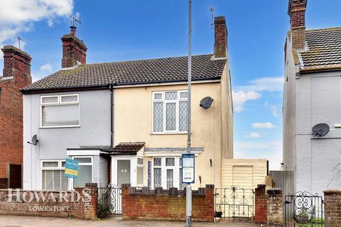 2 bedroom semi-detached house for sale, London Road, Kessingland