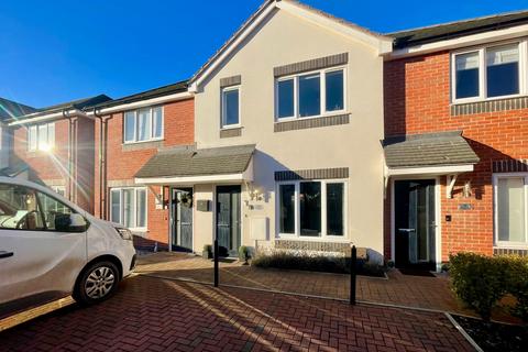 2 bedroom townhouse for sale, Burton On Trent DE14