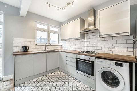 3 bedroom semi-detached house for sale, Gipsy Road, London SE27