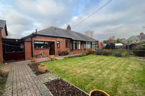 2 bedroom semi-detached bungalow for sale, Derby Crescent, Hebburn, Tyne and Wear, NE31