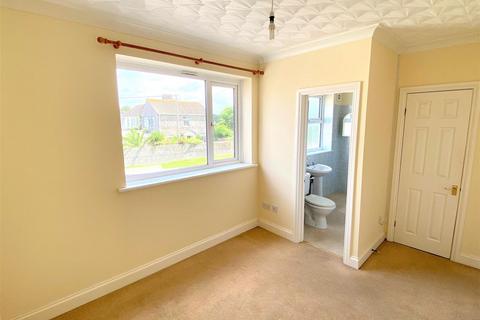 2 bedroom apartment to rent, Henver Road, Newquay TR7