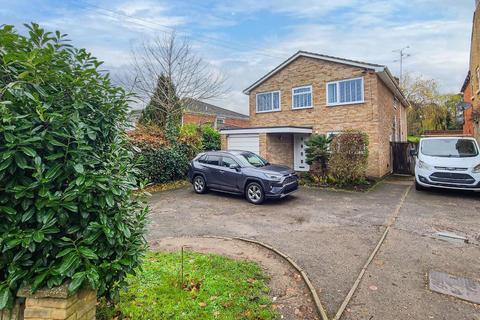 4 bedroom detached house for sale, Woburn Road, Heath And Reach, Leighton Buzzard