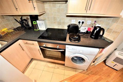 1 bedroom flat to rent, Welton Road