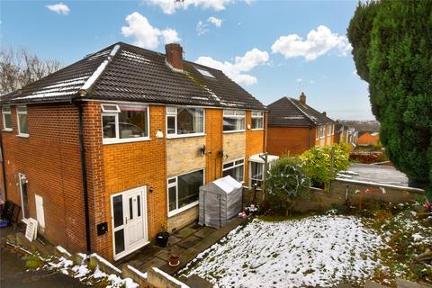 3 bedroom semi-detached house for sale, Littlemoor View, Pudsey, West Yorkshire