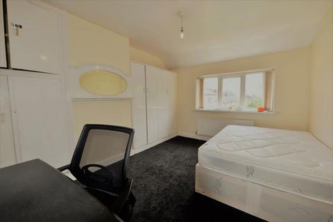 3 bedroom house to rent, 60 Walmsley Road