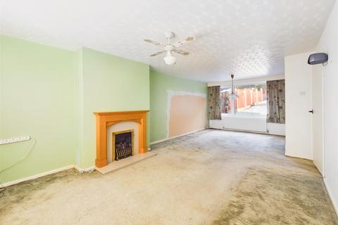 3 bedroom semi-detached house for sale, South View Road, Nottingham NG4