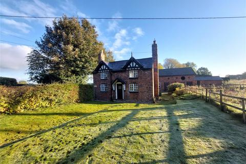 3 bedroom equestrian property to rent, Bostock, Middlewich, Cheshire