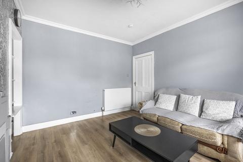 4 bedroom semi-detached house to rent, Rosslyn Terrace, Leith Walk, Edinburgh, EH6