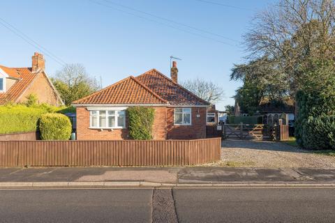 4 bedroom detached bungalow for sale, Westfield Road, Dereham