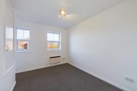 2 bedroom terraced house to rent, Huntley Close, Abbeydale