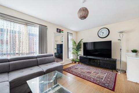 13 Guide Post Road, Manchester, M13 9HP
