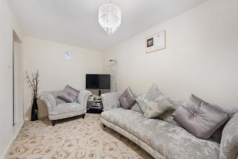 13 Guide Post Road, Manchester, M13 9HP