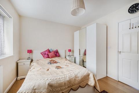 13 Guide Post Road, Manchester, M13 9HP