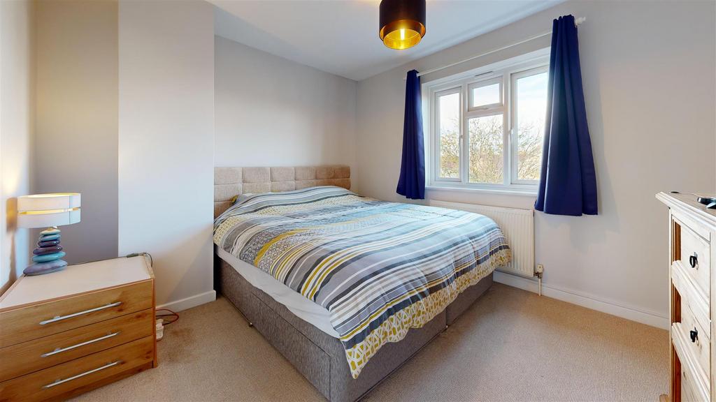 3-Podington-Meadows-Bedroom 2.jpg