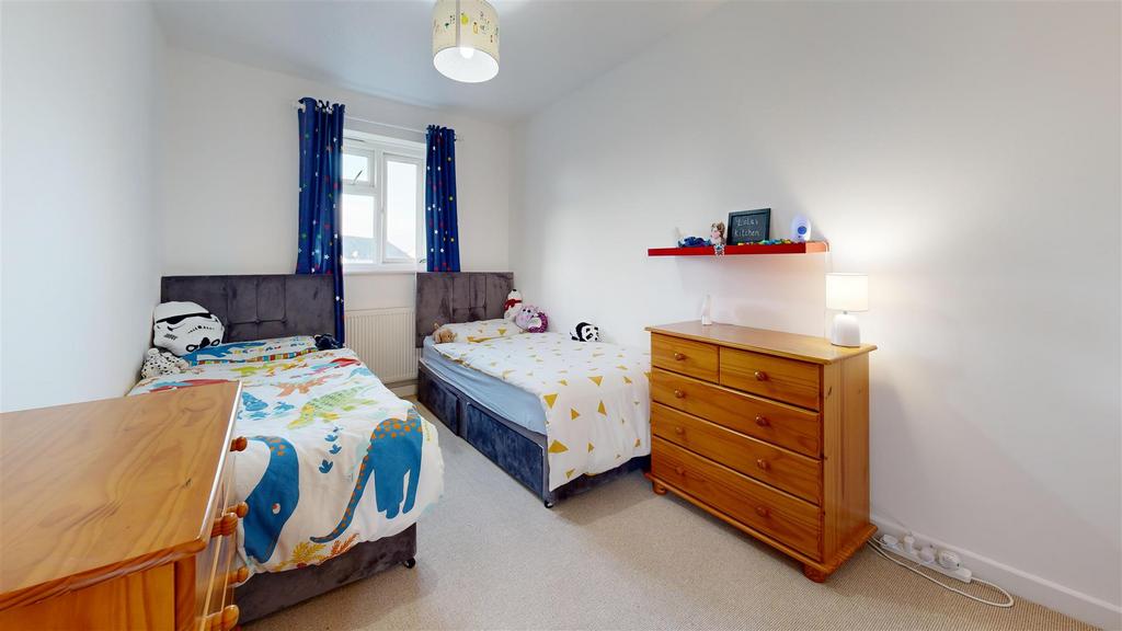 3-Podington-Meadows-Bedroom.jpg