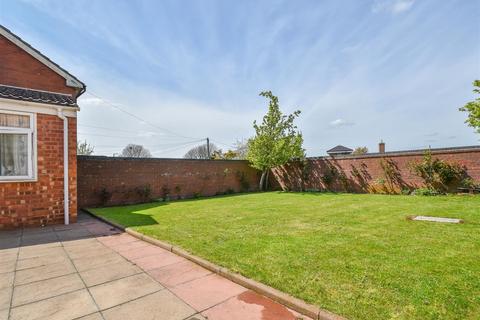 3 bedroom semi-detached house for sale, 37 Ennerdale Road, Tettenhall, Wolverhampton, WV6 9DJ