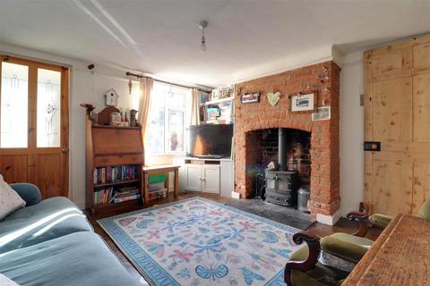 3 bedroom terraced house for sale, Regent Street, Stonehouse