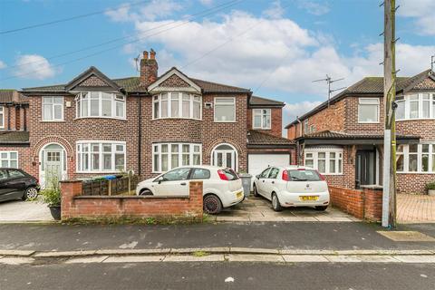 4 bedroom semi-detached house for sale, Witley Drive, Sale