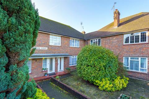 2 bedroom flat for sale, Warren Road, Worthing, West Sussex, BN14