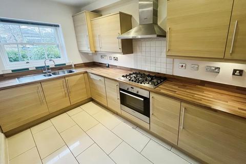 3 bedroom end of terrace house for sale, Orchard Close, Leicester LE7