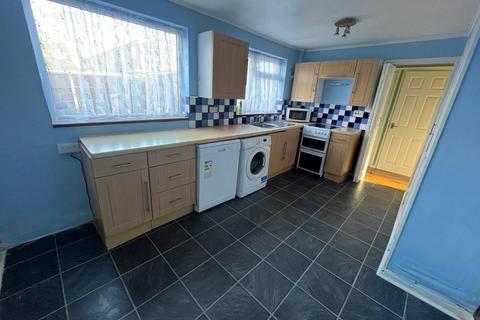 3 bedroom terraced house for sale, Canterbury Way, Stevenage