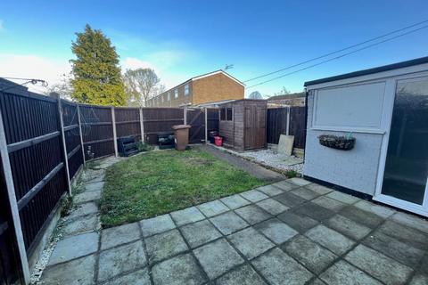 3 bedroom terraced house for sale, Canterbury Way, Stevenage