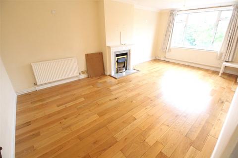 3 bedroom bungalow to rent, Church Hill Road, East Barnet EN4