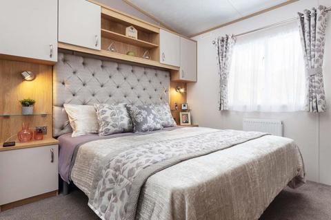 2 bedroom static caravan for sale, Brooklyn Carnaby Highgrove New, Southport PR9