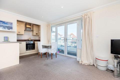 1 bedroom apartment for sale, Pinecliffe Avenue, Southbourne, Bournemouth