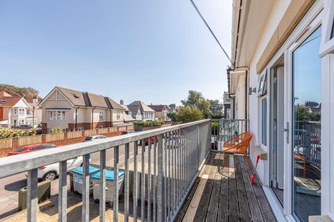 1 bedroom apartment for sale, Pinecliffe Avenue, Southbourne, Bournemouth