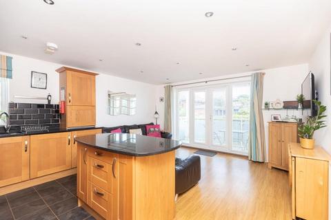 2 bedroom apartment for sale, Penrith Road, Boscombe, Bournemouth