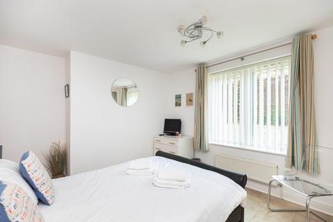2 bedroom apartment for sale, Penrith Road, Boscombe, Bournemouth