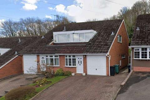 3 bedroom semi-detached house for sale, Blagdon Road, Halesowen B63