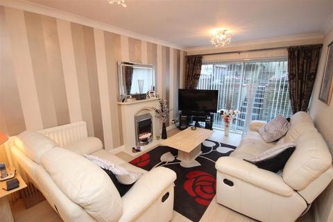 3 bedroom semi-detached house for sale, Blagdon Road, Halesowen B63