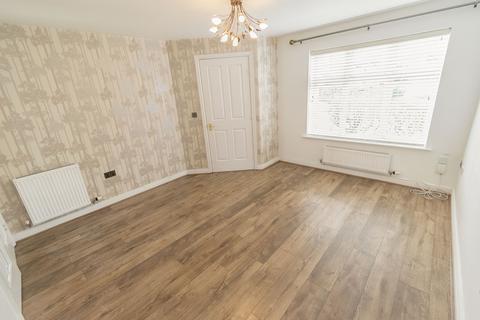 3 bedroom house to rent, Fisher Close, Sutton-in-Ashfield NG17