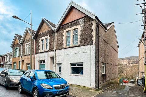 3 bedroom end of terrace house for sale, Church Crescent, Ebbw Vale, NP23 6UG