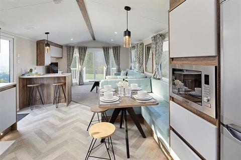 3 bedroom lodge for sale, Sandy Balls Holiday Village Willerby Langbrook, The New Forest SP6