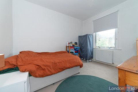 4 bedroom maisonette for sale, Farm Lane, Fulham, SW6