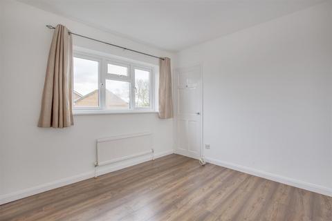 2 bedroom cluster house to rent, Totteridge Road, High Wycombe HP13