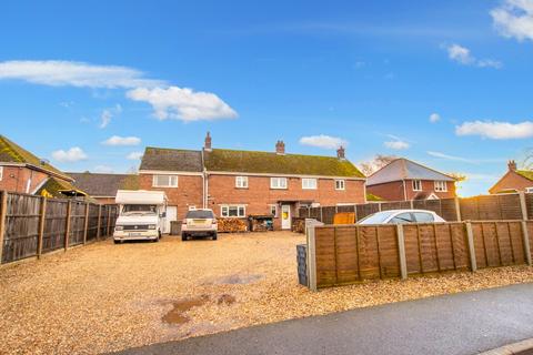 5 bedroom semi-detached house for sale, Gelham Manor, Dersingham