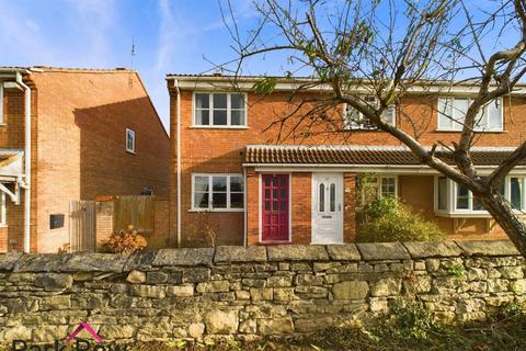 2 bedroom end of terrace house for sale, Low Street, Sherburn In Elmet, Leeds