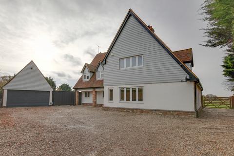 5 bedroom detached house for sale, Braintree Road, Felsted, CM6