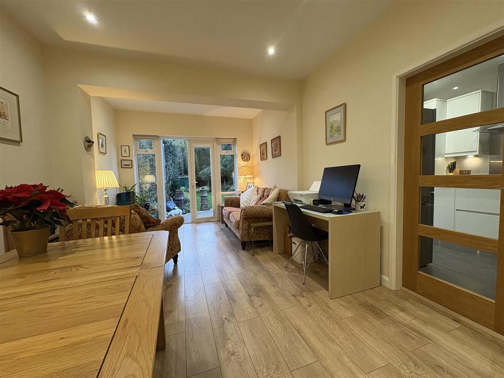 New Dining Room 4.jpeg