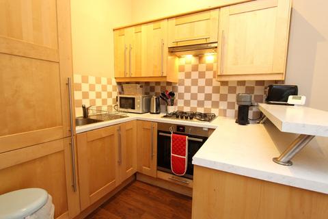 1 bedroom flat to rent, Brandon Terrace, Canonmills, Edinburgh, EH3